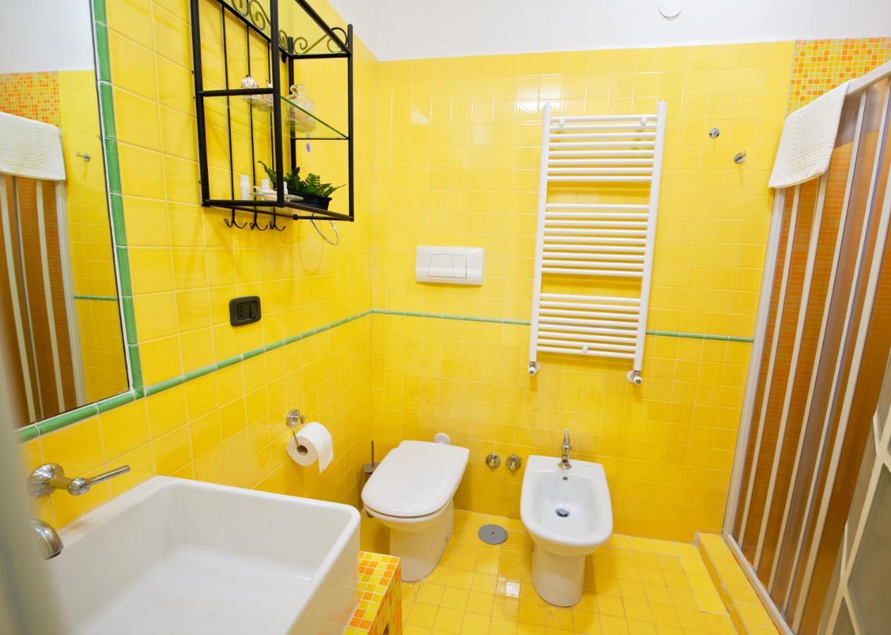 Casa "Kapri" Da Eva - Salerno Centro Con Self Check-In Exterior foto
